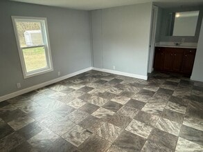 458 White Oak Ln in Piney Green, NC - Building Photo - Building Photo