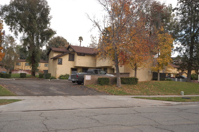 5060 Boxwood Pl in Riverside, CA - Building Photo - Building Photo