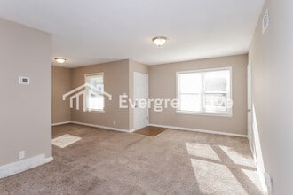 1456 Rolling Hills Dr in Memphis, TN - Building Photo - Building Photo