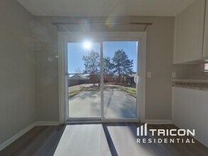 1104 Waverly Pl Dr in Columbia, SC - Building Photo - Building Photo