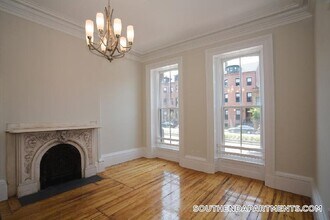 658 Massachusetts Ave, Unit 4 in Boston, MA - Foto de edificio - Building Photo