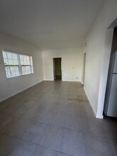 230 SE 4th Ave in Boynton Beach, FL - Building Photo - Building Photo