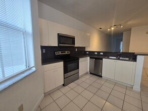 3517 Shoma Ln in Royal Palm Beach, FL - Building Photo - Building Photo