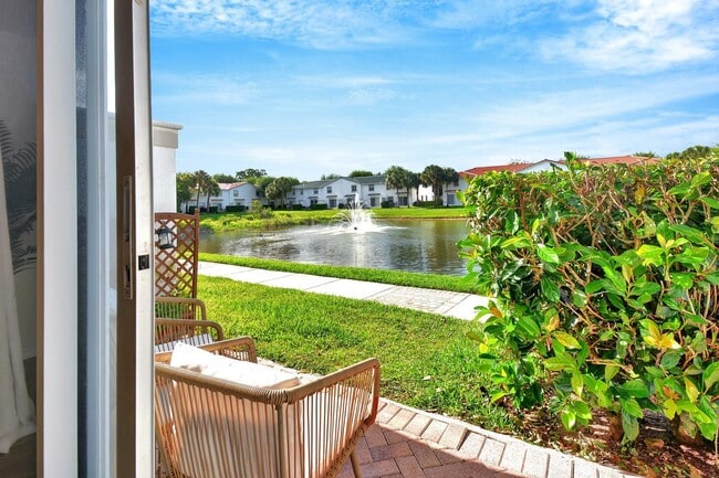 22201 Majestic Woods Way in Boca Raton, FL - Building Photo - Building Photo