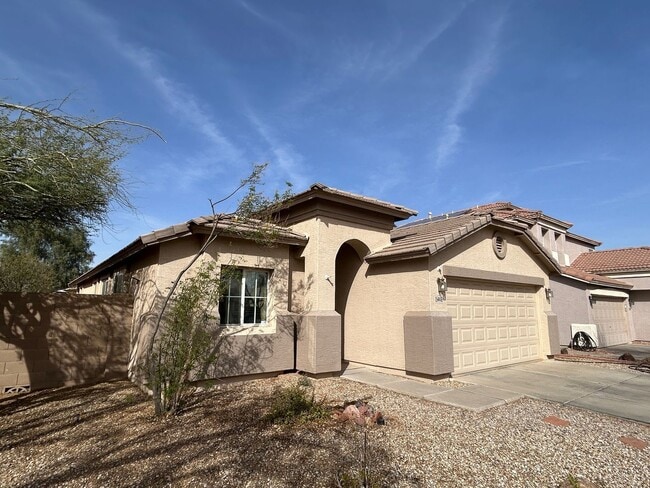 15446 W Mercer Ln in Surprise, AZ - Building Photo - Building Photo