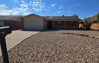 309 Chanticleer Pl in Clovis, NM - Building Photo