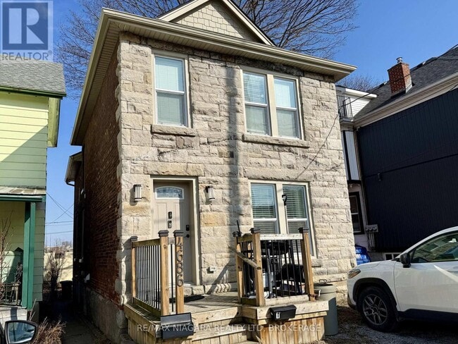 property at 4686 Zimmerman Ave