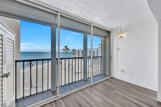 25820 Hickory Blvd in Bonita Springs, FL - Building Photo - Building Photo