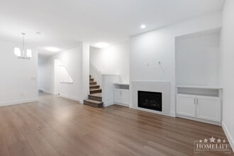 2501-161A 161A St in Surrey, BC - Building Photo - Building Photo