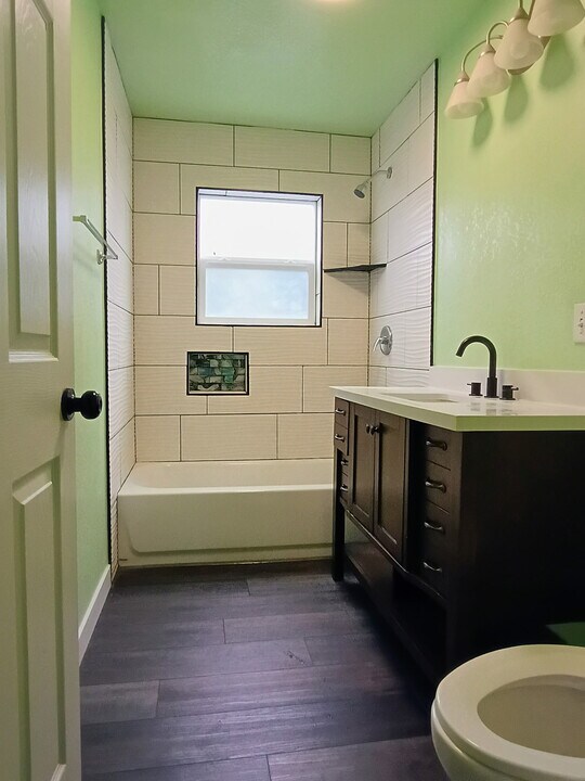 455 N Cammann St in Coos Bay, OR - Building Photo