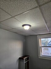 823 Main St, Unit 2F in Arlington, NY - Building Photo - Building Photo
