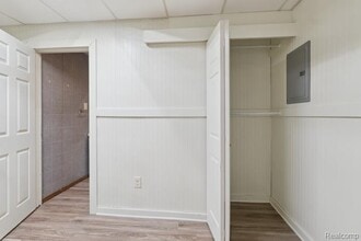 912 N State Rd, Unit 6 in Davison, MI - Building Photo - Building Photo