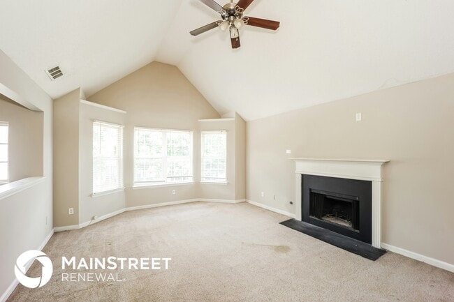 11885 Registry Blvd in Hampton, GA - Building Photo - Building Photo