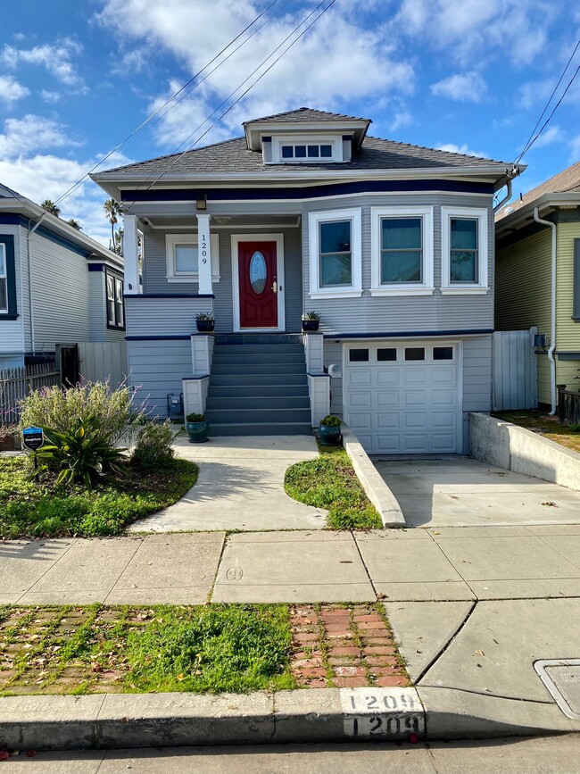 property at 1209 9th St