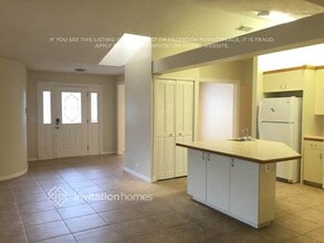2441 SW Avondale St in Port St. Lucie, FL - Building Photo - Building Photo
