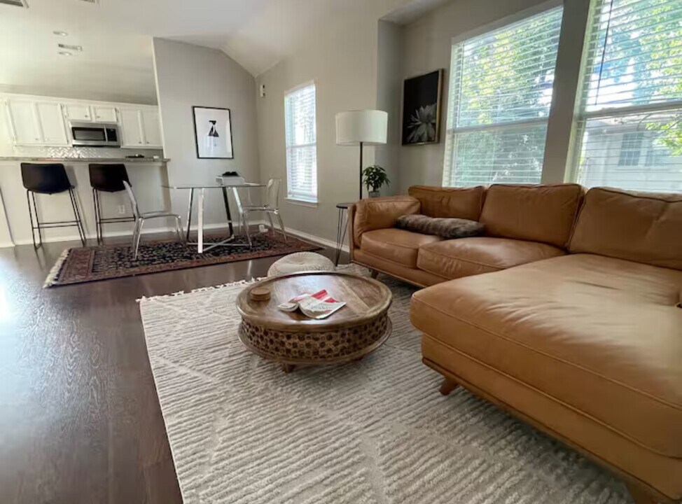 1838 Wheeler Ave in Houston, TX - Building Photo