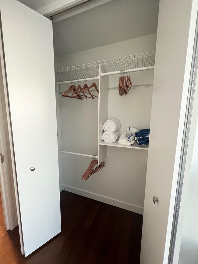 676 Amsterdam Ave in New York, NY - Building Photo - Building Photo