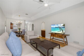 701 Augusta Blvd in Naples, FL - Building Photo - Building Photo