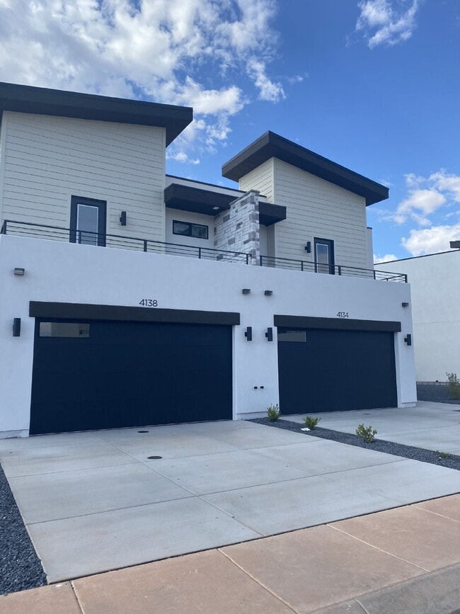 property at 4134 Baywood Dr