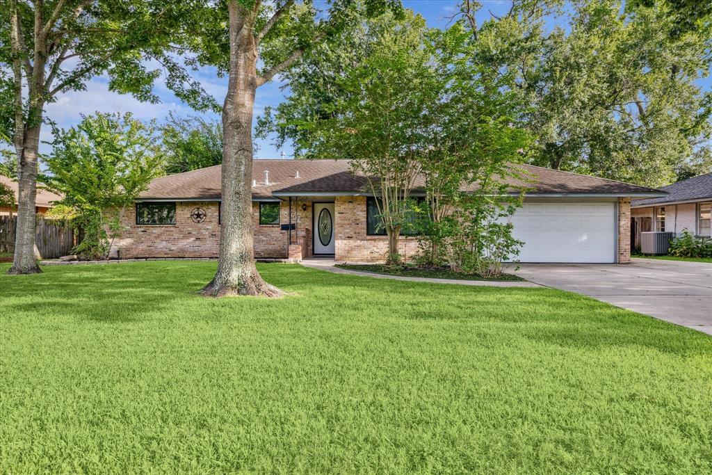 8907 Autauga St in Houston, TX - Building Photo