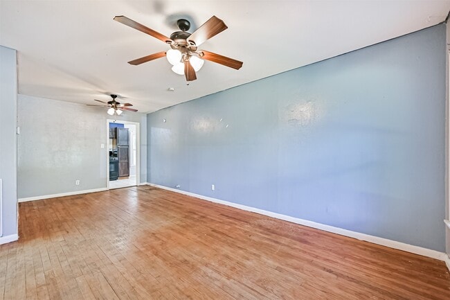 property at 1007 Plum St