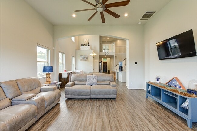 property at 30434 Butternut Oak Ln