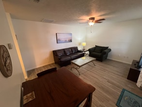 35-49 NE 4th St in Crystal River, FL - Building Photo - Building Photo