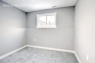 70 Martinbrook Link NE in Calgary, AB - Building Photo - Building Photo