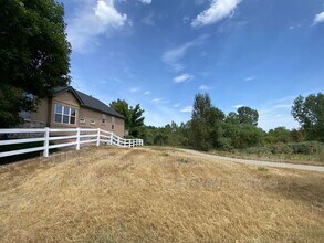 1849 S Harlan Cir in Lakewood, CO - Building Photo - Building Photo