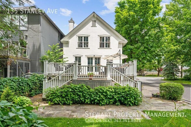 135 Stanley Ave in Ottawa, ON - Building Photo - Building Photo