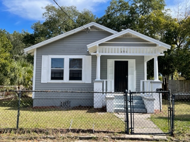 1837 Lambert St in Jacksonville, FL - Foto de edificio