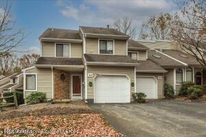 1008 Burntwood Trail in Toms River, NJ - Building Photo