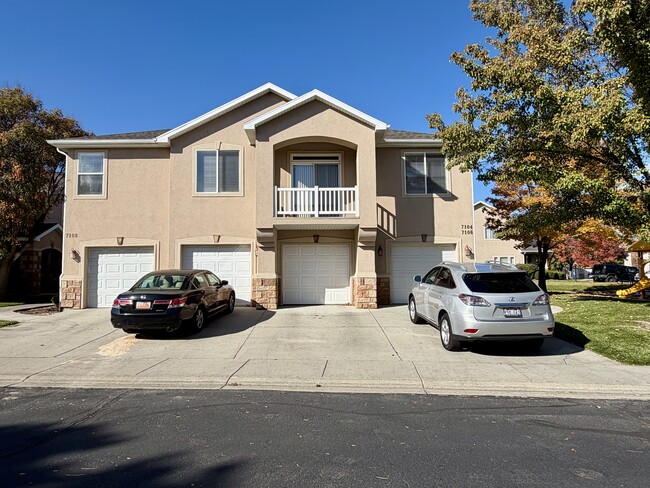 7106 S Brittany Town Dr in West Jordan, UT - Building Photo - Building Photo