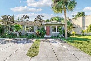 6264 Allen St in Jupiter, FL - Building Photo