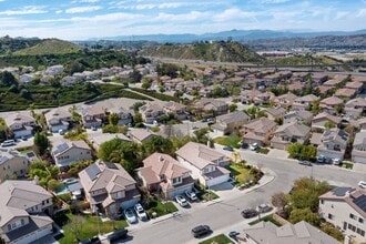 26523 Starling Ct in Santa Clarita, CA - Building Photo - Building Photo