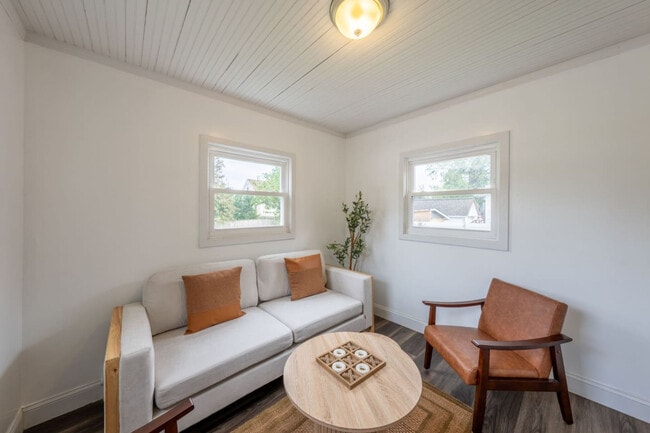 810 Walnut St in Linden, NJ - Building Photo - Building Photo