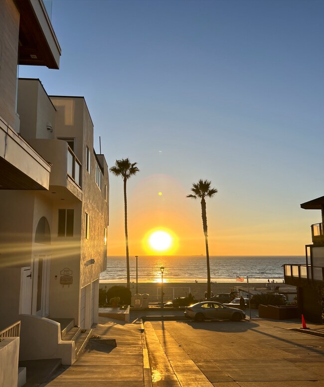 4014 Ocean Dr in Manhattan Beach, CA - Foto de edificio - Building Photo
