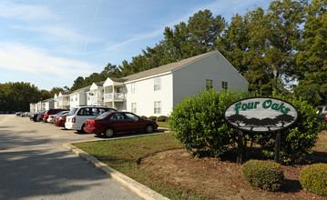 Four Oaks Apartments in Florence, SC - Building Photo - Building Photo