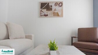 2800 Milan Ct in Birmingham, AL - Building Photo