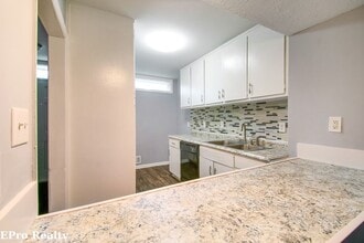 1804 Lyle Ave in College Park, GA - Building Photo - Building Photo