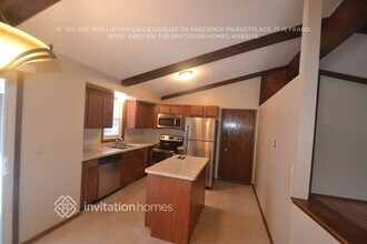 5300 81st Ave N in Minneapolis, MN - Building Photo - Building Photo