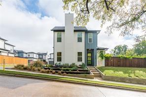 2220 Dalford St in Fort Worth, TX - Building Photo