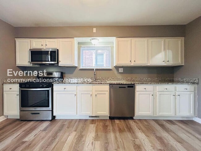 763 Shaw Ave in Monroeville, PA - Building Photo - Building Photo