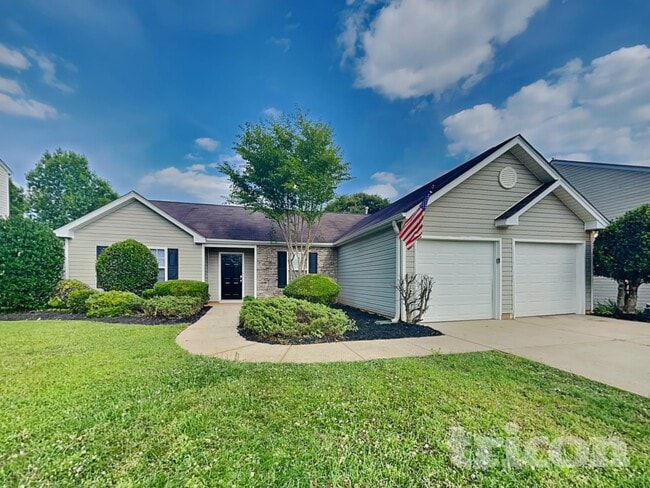 9728 Avensong Crossing Dr in Charlotte, NC - Foto de edificio - Building Photo