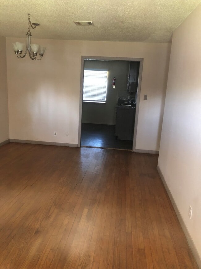 3025 Chimira Ln in Houston, TX - Building Photo - Building Photo