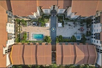 200 4th Ave S, Unit 119 in St. Petersburg, FL - Building Photo - Building Photo