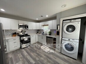 3228 N Waynoka Cir in Memphis, TN - Building Photo - Building Photo