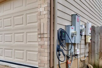 6305 Roseborough Dr in Austin, TX - Building Photo - Building Photo