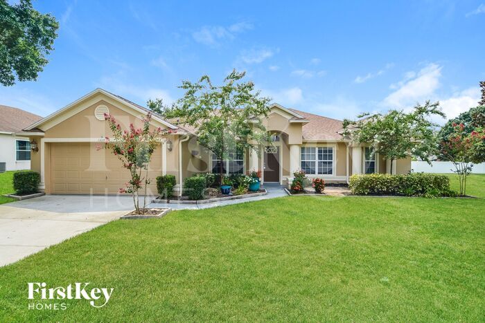 13219 Lakewind Dr in Clermont, FL - Building Photo