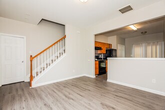 1227 Joannas Ct in Charlotte, NC - Building Photo - Building Photo